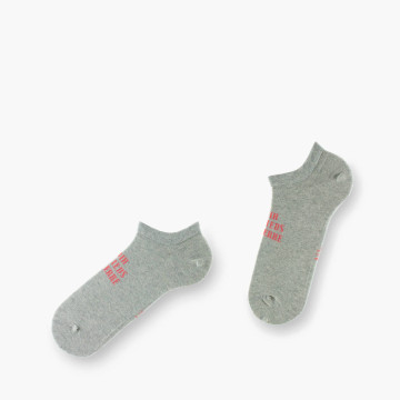 Chaussettes invisibles homme " Avoir les pieds sur terre " made in France coloris gris