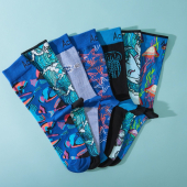 Méduses, requins et poissons en tous genres...
Ces modèles seront parfaits pour cette journée des océans 🌊

#achile #socks #chaussettes #océans #mode #achilesocks